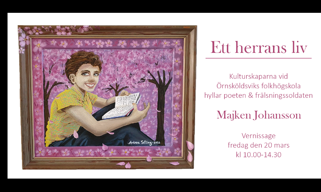 Målning föreställande en glad Majken Johansson som sitte rmed en uppslagen skrivbok. Hon har gulrutig kortärmad skjorta. Hon har kort, vågigt, brunt hår som är kammat bakåt. Hon sitter utomhus med vad som ser ut som körsbärsträd och mycket lila färg i bakgrunden.. Hon är inramad av många körsbärsblommor med rosalila botten.